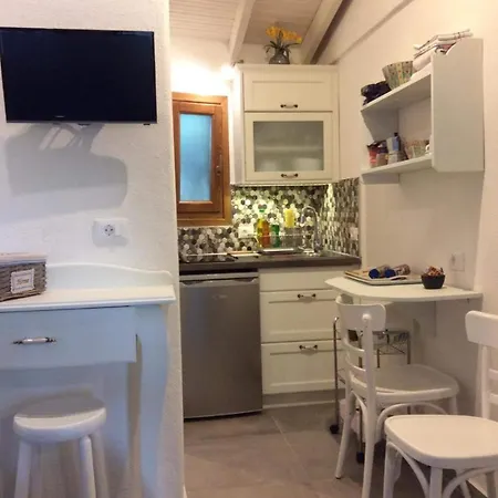 Mare Nostrum Апартаменты Неос-Мармарас