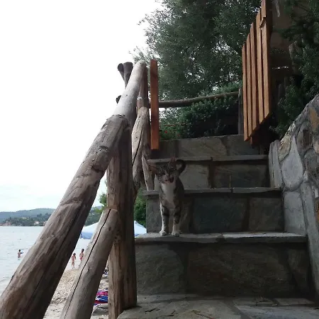 Mare Nostrum * Neos Marmaras